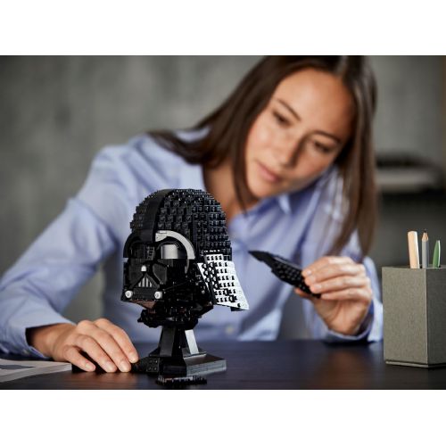 Kocke Lego® Star Wars™: Čelada Dartha Vaderja (75304)