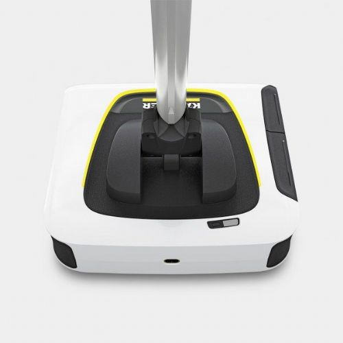 Akumulatorski pometalnik Kärcher KB 5 (bel/črn)