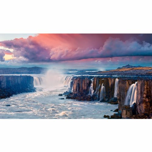 Monitor AOC Q27V5CW/BK 68,6 cm (27"), 2560x1440 (QHD), IPS, 300cd/m2, 16:09 HDMI+DP+USB-C spletna kamera IPS