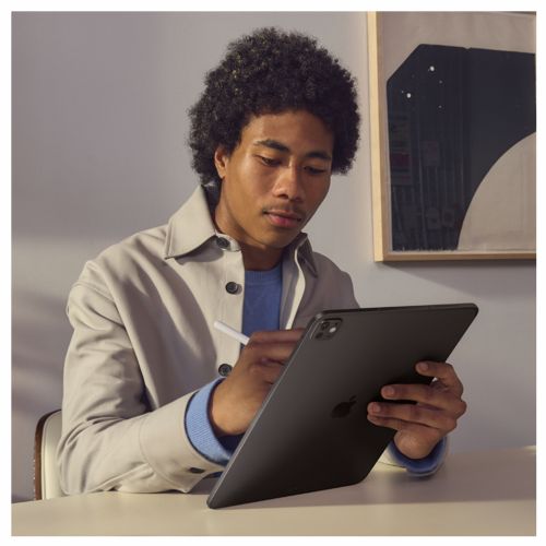 Tablični računalnik Apple iPad Pro M5 13" OLED, 256 GB, Wi-Fi + Cellular, srebrn, standardno steklo