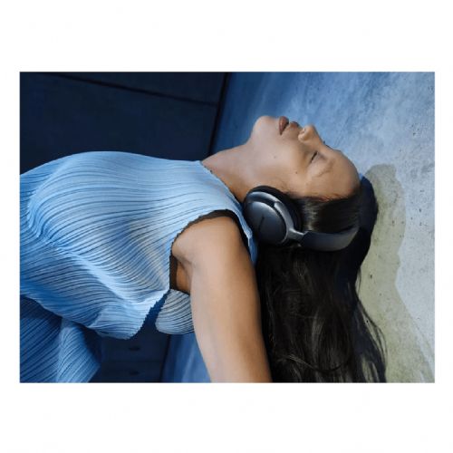 Slušalke Bose QuietComfort Ultra Black aktivno odpravljanje hrupa, prostorski zvok, Bluetooth povezava, luksuzni materiali