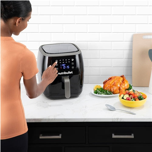 Digitalni zračni cvrtnik Nutribullet Digital Air Fryer, 1800 W, za 7 litrov, črna/srebrna