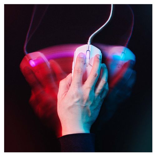 Miška HyperX Pulsefire Haste 2 žična bela, 26000 DPI, 6 gumbov, 53 g, RGB osvetlitev