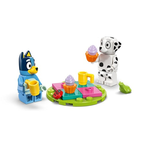 Kocke Lego Bluey: Bluey in Chloe se zabavata na igrišču (11201), 104 kocke, od 4. let