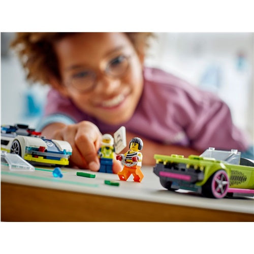 Kocke Lego® City: Policijski avtomobil in avto z močnim motorjem (60415)