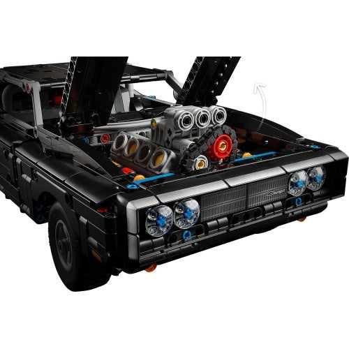 Kocke Lego Technic Hitri in drzni avtomobil Dodge Charger R/T, 1516 kos, od 18. let (42231)