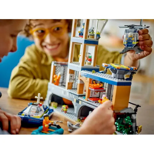 Kocke Lego® City: Policijski Otoški zapor (60419)