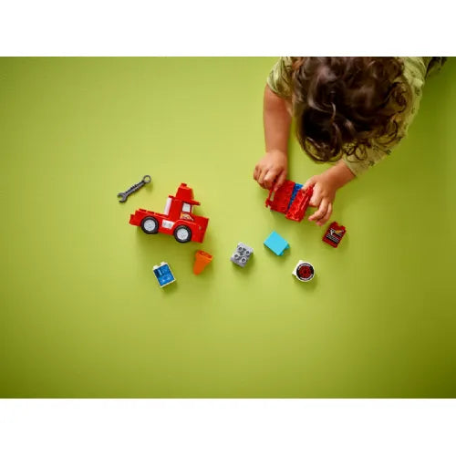 Kocke Lego® Duplo®: Maks na dirki (10417)