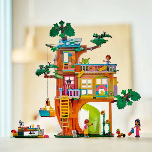 Kocke Lego Friends: Drevesna hišica prijateljstva (42652)