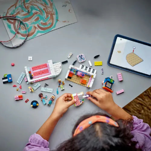 Kocke Lego Friends: Frizerski salon in trgovina z modnimi dodatki (42662)