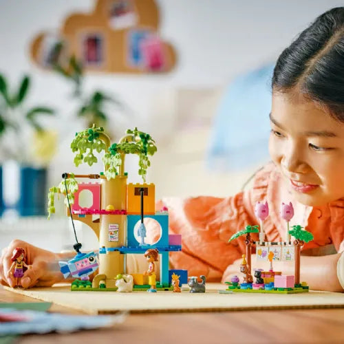 Kocke Lego Friends Mačja rojstnodnevna zabava in hišica na drevesu (42666)