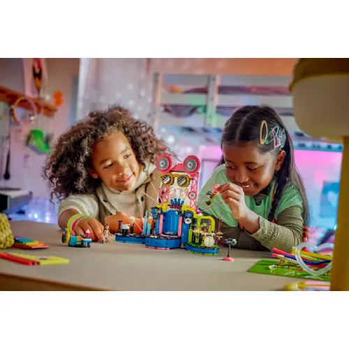 Lego® Friends: Glazbeni talent show grada Heartlakea (42616)
