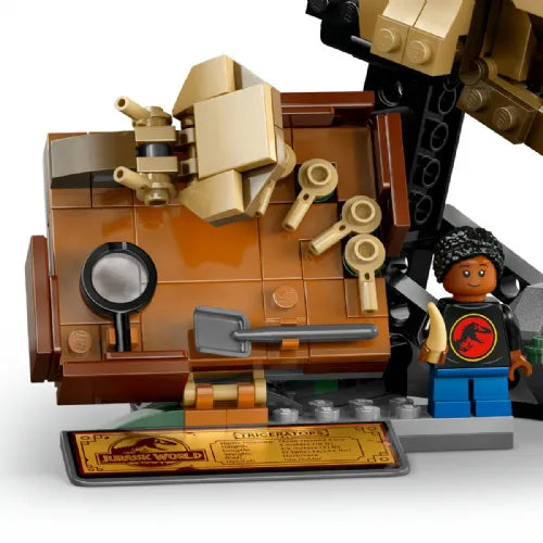 Kocke Lego Jurassic World: Dinozavrski fosili: triceratopova lobanja (76969)
