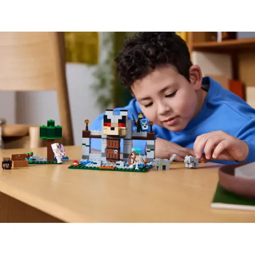 Kocke Lego Minecraft: Volčja trdnjava (21261)