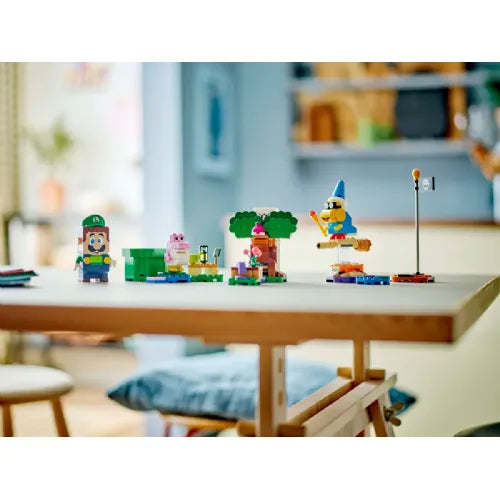 Kocke Lego® Super Mario™: Pustolovščine z interaktivno figuro LEGO® Luigi™ (71440)