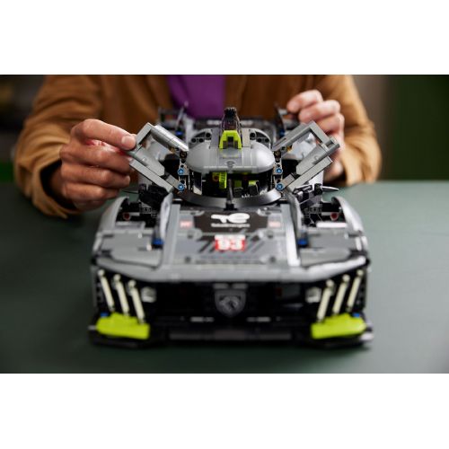 Kocke Lego® Technic™: Peugeot 9X8 24H Le Mans Hybrid Hypercar (42156)
