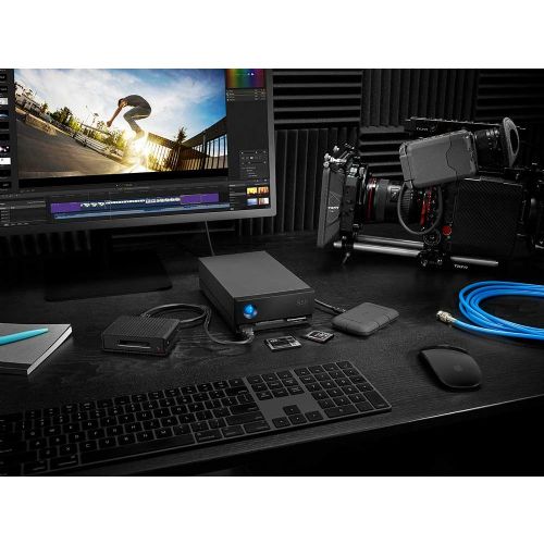 LACIE 1big Dock SSD Pro 4TB Thunderbolt 3 USB 3.1 8.9cm 3.5inch za MAC & PC - siv