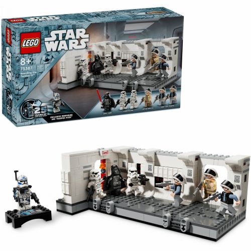Kocke Lego® Star Wars™ Vkrcanje na Tantive IV™ (75387)