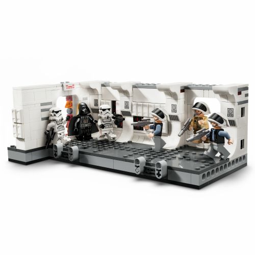 Kocke Lego® Star Wars™ Vkrcanje na Tantive IV™ (75387)