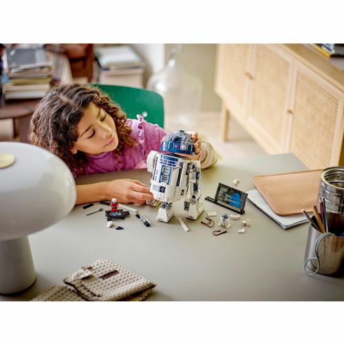 Kocke Lego Star Wars™ R2-D2™ (75379)