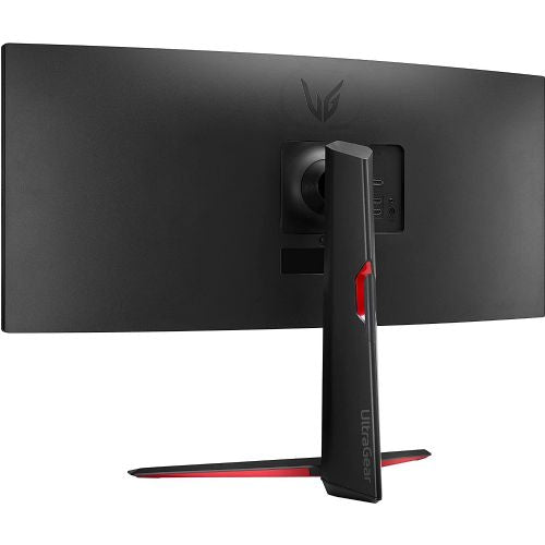 Monitor LG UltraGear 34GP63AP-B ukrivljen 86,4 cm (34"), 3440 x 1440 (QHD), VA, 300 cd/m2, 1ms, HDMI DP USB IPS 21:9 barva