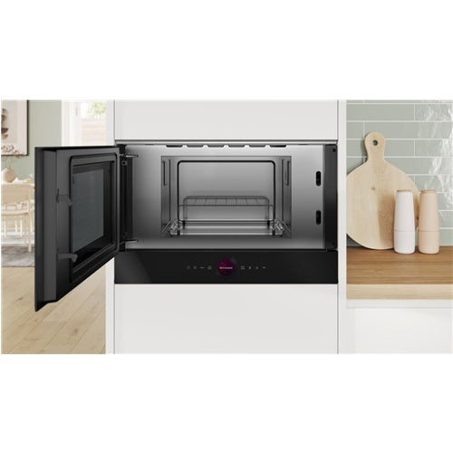 Mikrovalovna pečica Bosch BEL7321B1 serije 8 (črna, s funkcijo žara)