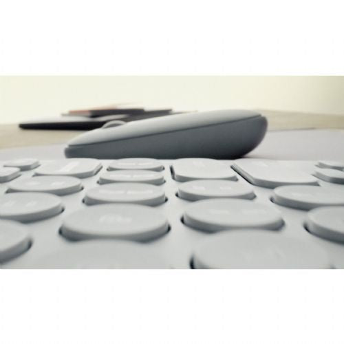 Miška Logitech Pebble Mouse 2 M350s (bela, Bluetooth, za Windows/macOS/iPadOS/Android/ChromeOS/Linux)