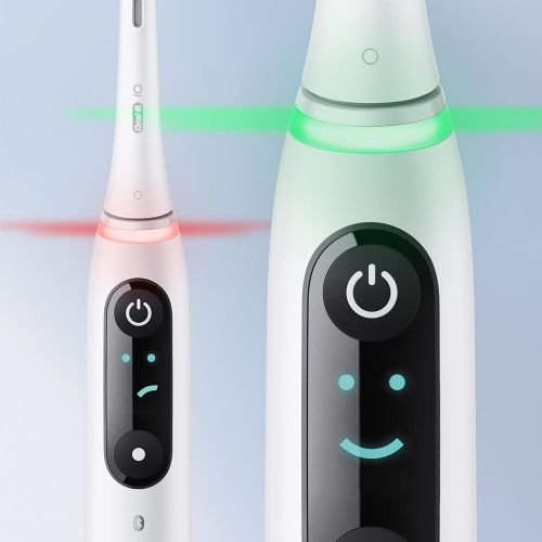 Električna zobna ščetka Oral-B iO Series 8 *bela*