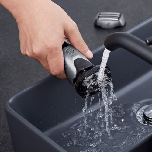 Brivnik Panasonic ES-LV69-S803