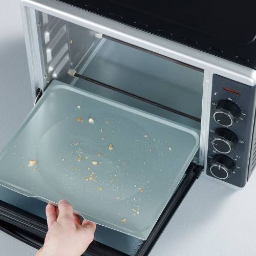 Prostostoječa pečica Severin TO 2056 30 L, 1600 W, večstopenjsko ogrevanje, raženj, časovnik 120 min