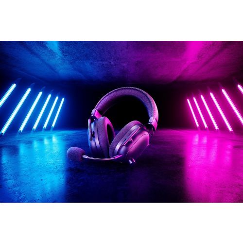 Brezžične slušalke Razer BlackShark V2 Pro v črni barvi