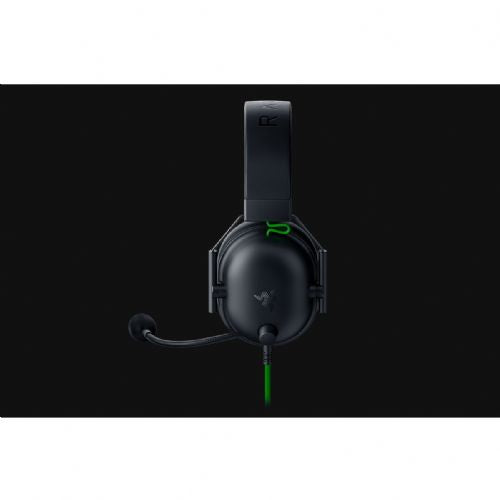 Črne naglavne slušalke Razer BlackShark V2 X