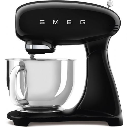 Kuhinjski robot SMEG SMF03BLEU črne barve