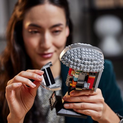 Kocke LEGO® Star Wars™: Čelada Mandalorijanca (75328)