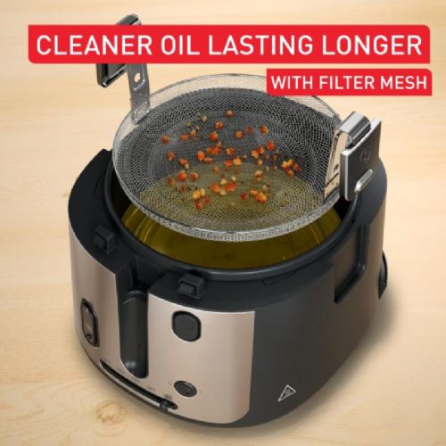 Cvrtnik Tefal Filtra Vision+ FF2588E0, 1900 W, 2,1 l olja, 1,2 kg hrane, veliko pregledno okno