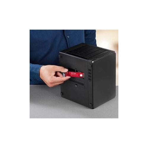 Vgradni SSD WD Red SN700 4 TB, PCIe 3.0 x4, NVMe, M.2 2280, branje 3.400 MB/s, pisanje 3.100 Mb/s