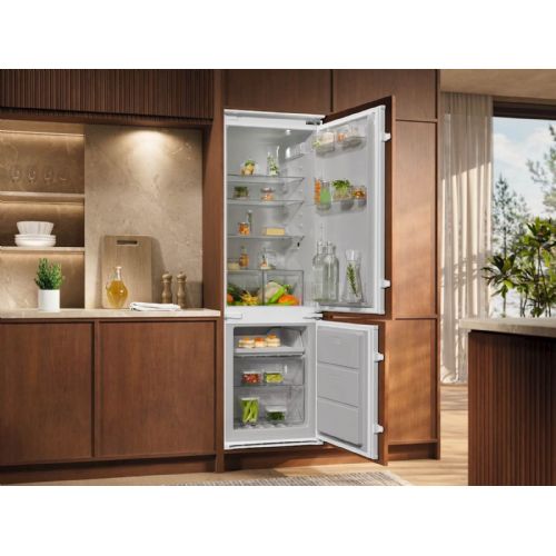 Vgradni komb. hladilnik Electrolux ENA7NE18S, No Frost ENA7NE18S
