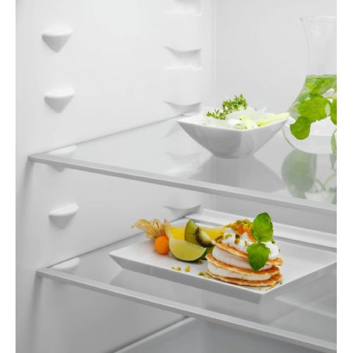 Vgradni komb. hladilnik Electrolux ENA7NE18S, No Frost ENA7NE18S