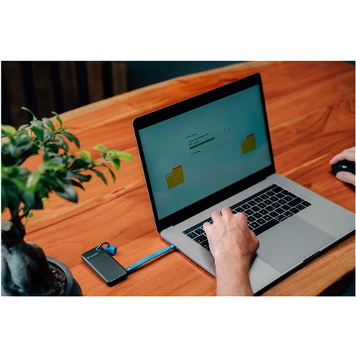 Verbatim Pocket SSD 2 TB, vanjski SSD USB-C 3.2 Gen 2 (10 Gbit/s), s USB-C adapterom, crno/plavi