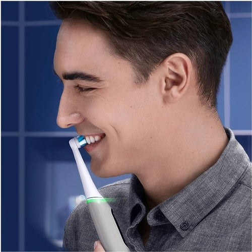 Električna zobna ščetka Oral-B iO Serija 6, siva
