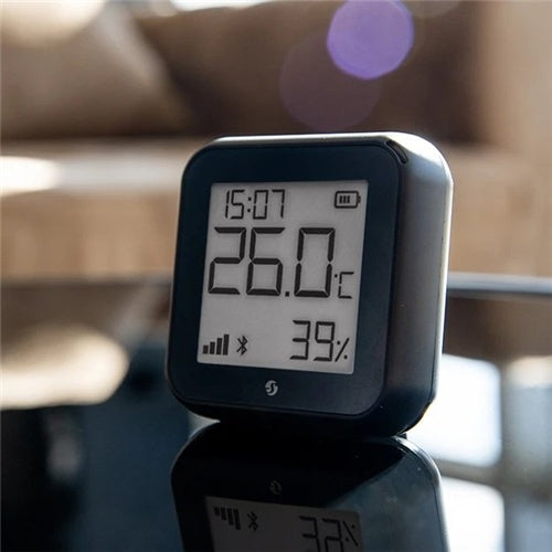 Pametni detektor Shelly H&T Gen3 črn (Wi-Fi, Bluetooth, e-papir prikaz, merjenje temperature in vlage, baterijsko napajanje)